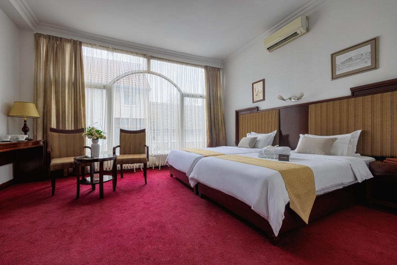 נובי סאד Garni Hotel Planeta Inn מראה חיצוני תמונה